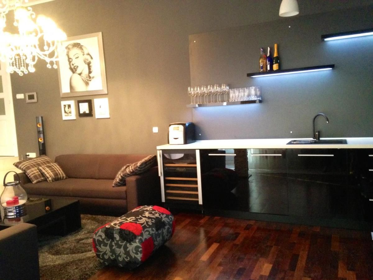 Дома для отпуска Holiday Home Barska Vila Бар