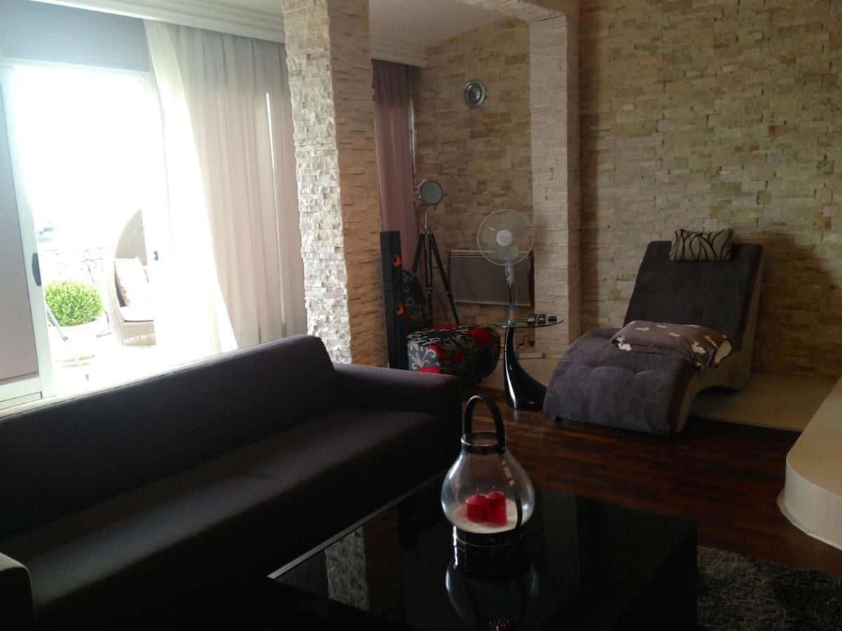 Дома для отпуска Holiday Home Barska Vila Бар